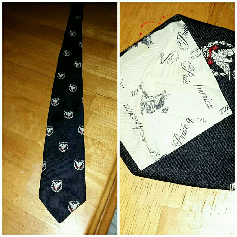 Pride of American vintage 1776 tie